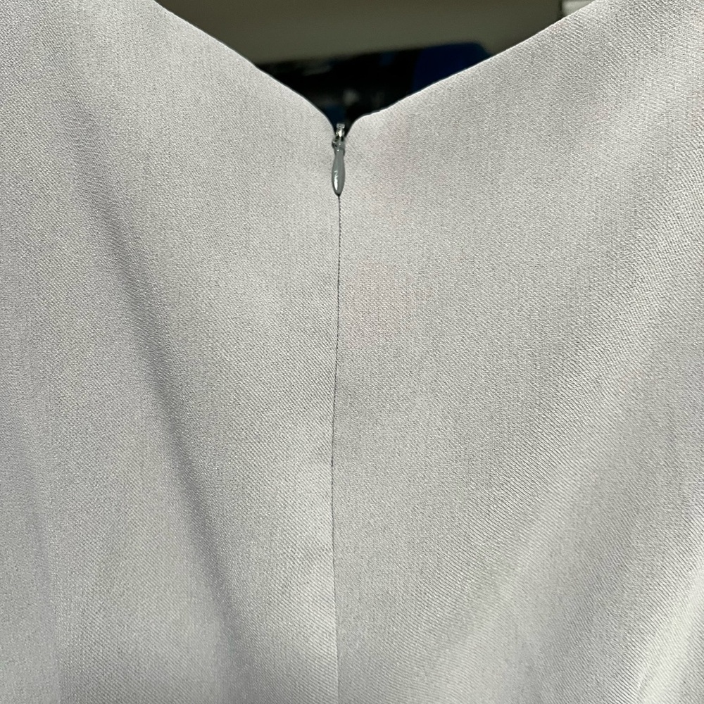 Elegant Gray V-Neck Aryeh jumpsuit (D1) - Picture 7 of 10